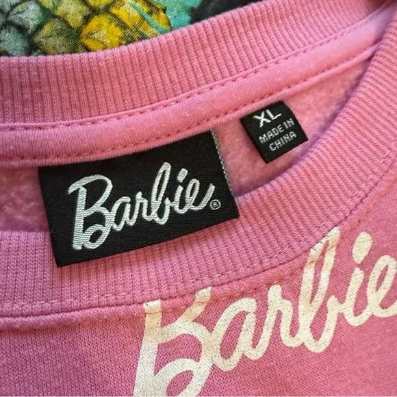 Barbie Pink Logo &  Hearts Sweatshirt Size XL - Picture 7 of 9